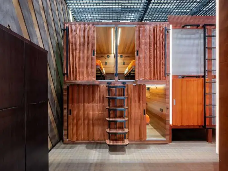 After Landing at Sheremetyevo — Where to Rest Without Leaving the Airport